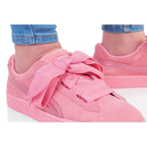 Puma suede heart on sale snk