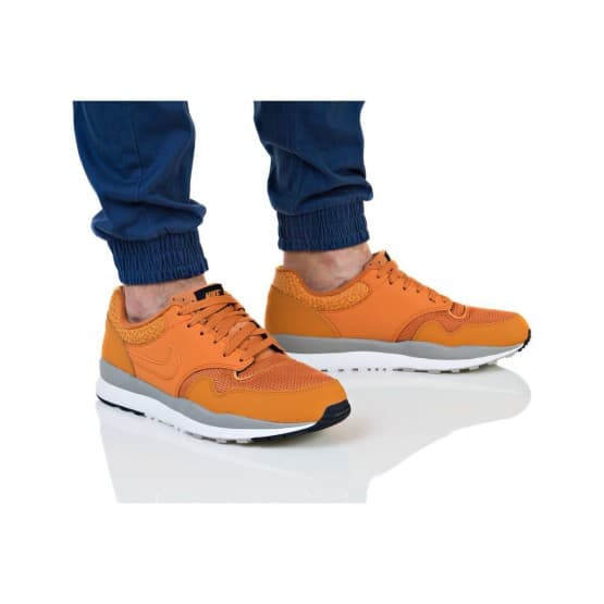 נעליים נייק לגברים Nike AIR SAFARI - כתום