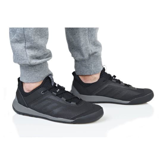 נעלי טיולים אדידס לגברים Adidas TERREX SWIFT SOLO - שחור