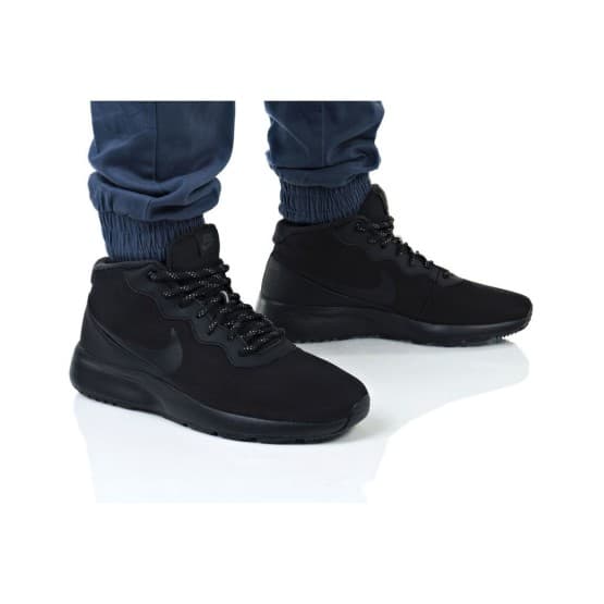 נעלי הליכה נייק לגברים Nike TANJUN CHUKKA - שחור
