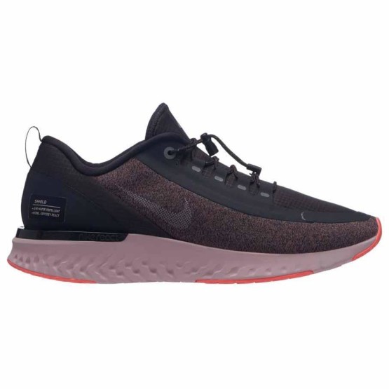 נעליים נייק לנשים Nike Odyssey React Shield - שחור/ורוד
