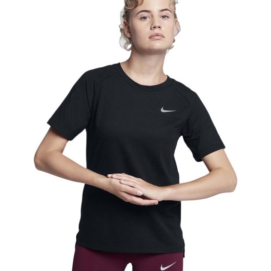 ביגוד נייק לנשים Nike  Tailwind - שחור