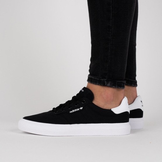נעליים Adidas Originals לגברים Adidas Originals 3MC - שחור/לבן