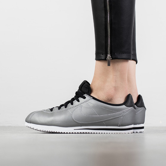 נעלי סניקרס נייק לנשים Nike Cortez Premium - כסף