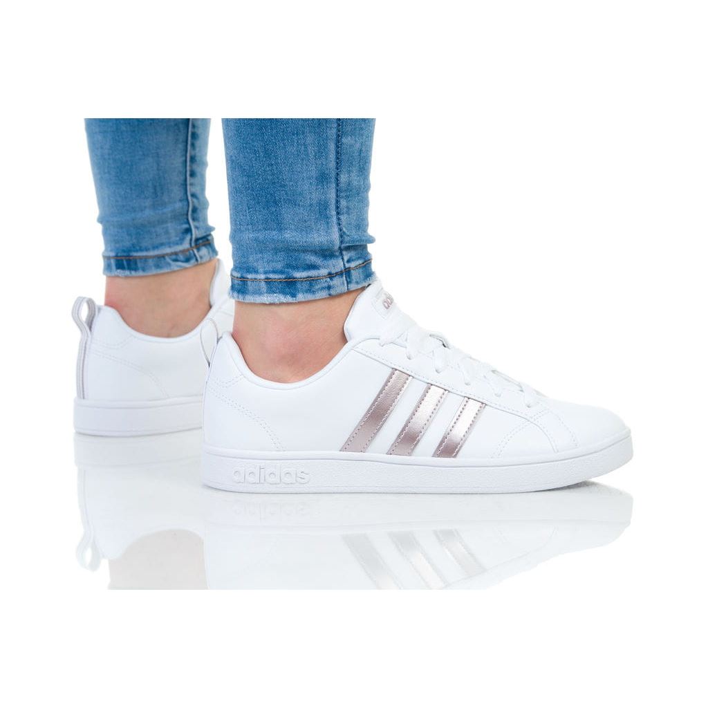 adidas aw3865 vs advantage