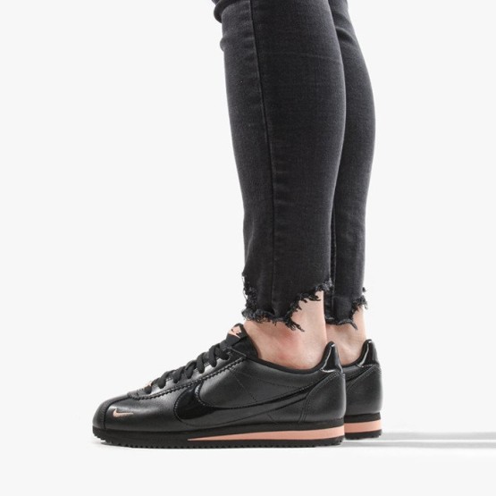 נעליים נייק לנשים Nike Classic Cortez Premium - שחור