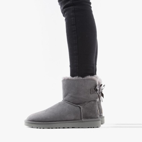 bailey bow 11 uggs