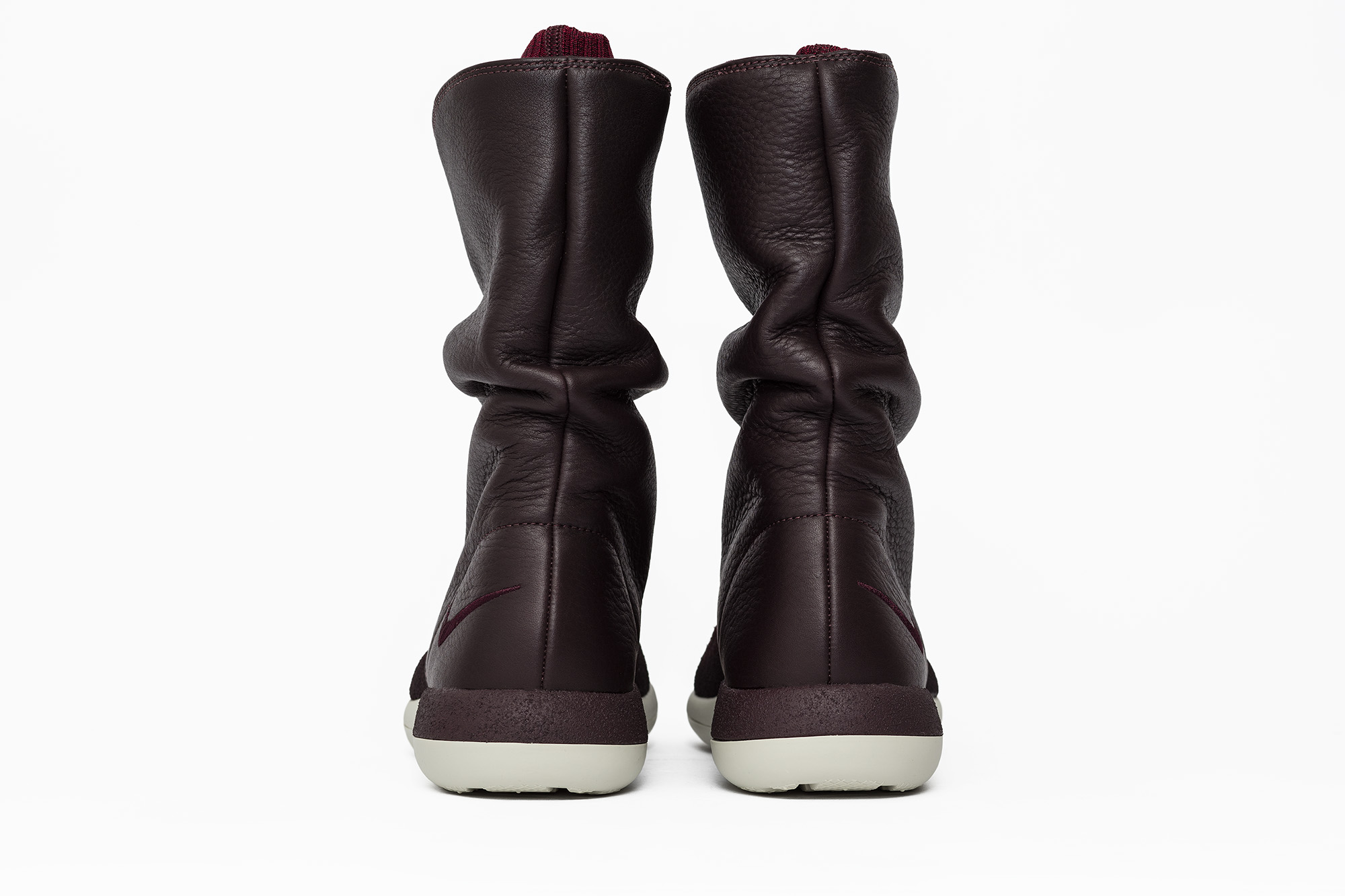 nike wmns roshe two hi flyknit