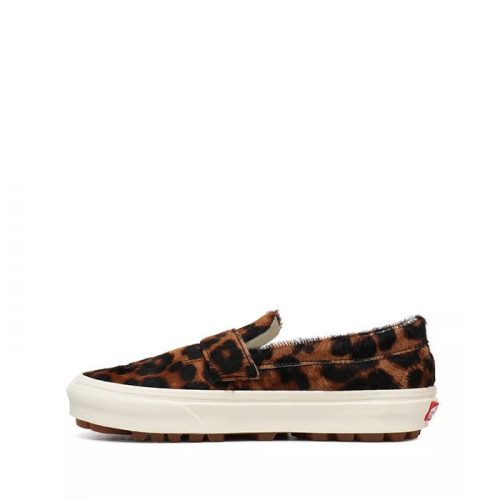 vans womens classic slip on trainer