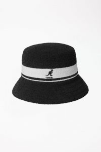 כובע קנגול לגברים Kangol BERMUDA STRIPE BUCKET - שחור/לבן