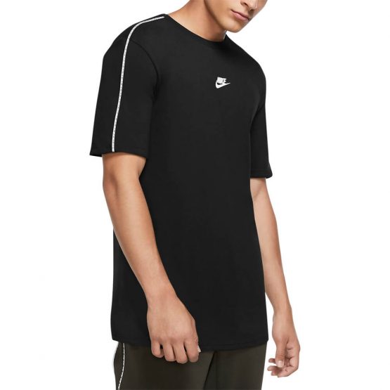 חולצת T נייק לגברים Nike NSW Repeat Top S/S - שחור