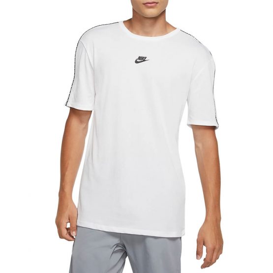 חולצת T נייק לגברים Nike NSW Repeat Top - לבן