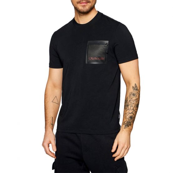 חולצת T קלווין קליין לגברים Calvin Klein Mesh Pocket Stretch - שחור