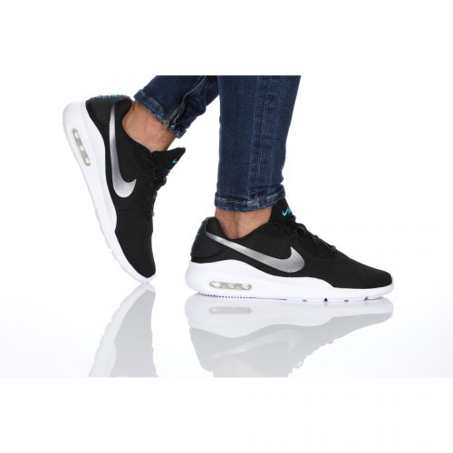 nike oketo trainers