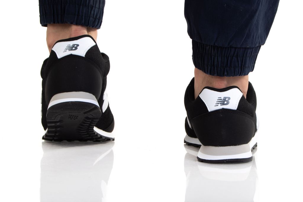 נעלי סניקרס ניו באלאנס לגברים, New Balance GM400 צוברים נקודות | משלוח עד  הדלת | Shoesonline