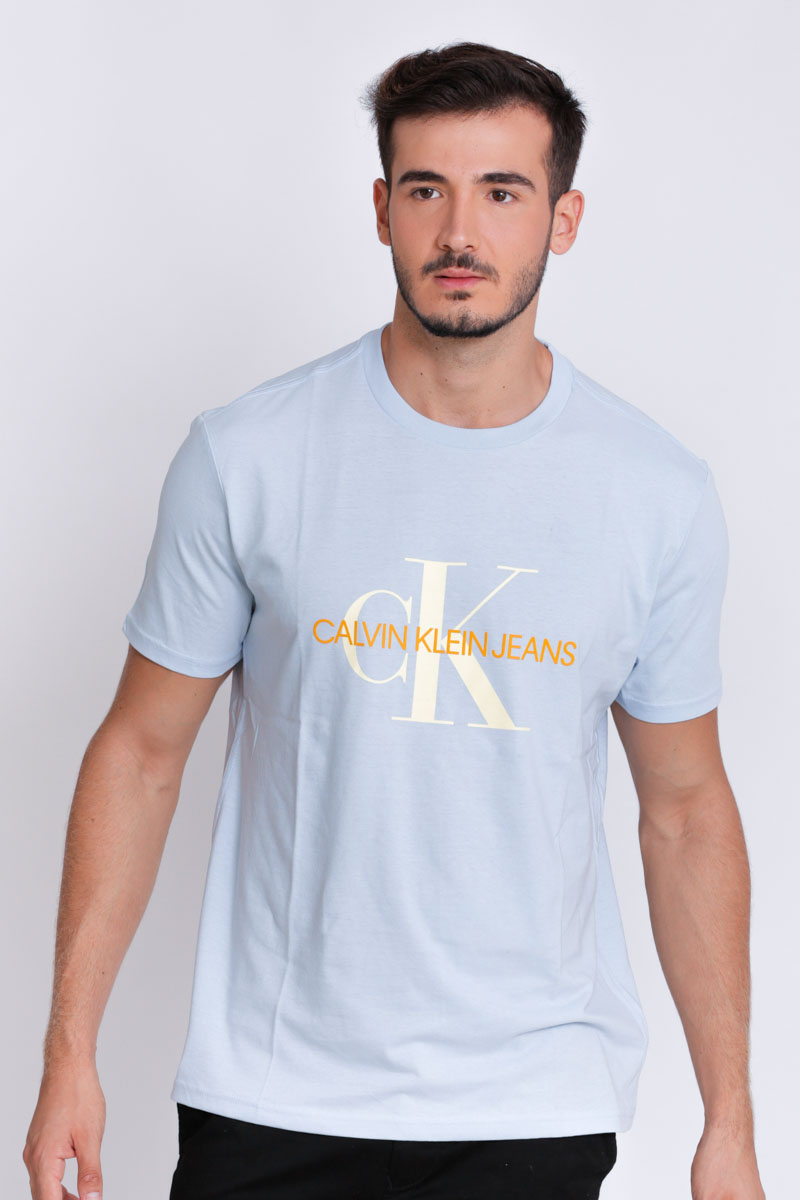 חולצת T קלווין קליין לגברים Calvin Klein Large Logo - תכלת