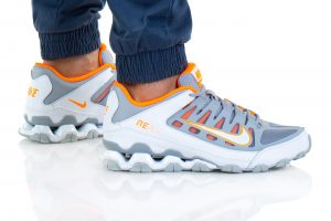 נעלי ריצה נייק לגברים Nike REAX 8 TR MESH - לבן/אפור