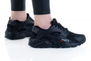 נעלי סניקרס נייק לנשים Nike HUARACHE RUN GS WD - שחור מלא