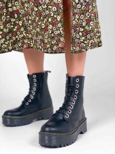 מגפי בלאקוויט לנשים BlackWhite tylin boots - שחור