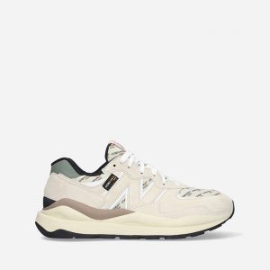 נעלי סניקרס ניו באלאנס לגברים New Balance M574 - לבן/בז'