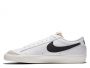 נעלי סניקרס נייק לגברים Nike Blazer Low 77 - לבן/שחור