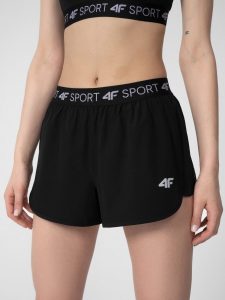 מכנס ספורט פור אף לנשים 4F DRY-FIT RUNNING SHORTS - שחור
