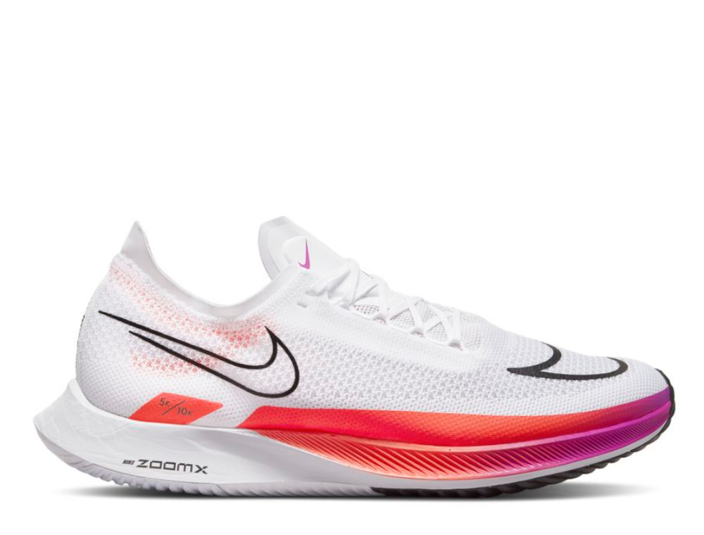 נעלי ריצה נייק לגברים Nike ZoomX StreakFly - לבן