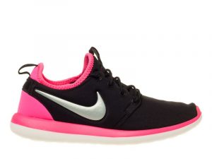 נעלי סניקרס נייק לנשים Nike ROSHE TWO (GS) - שחור