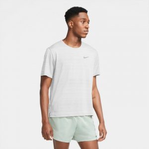 חולצת טי שירט נייק לגברים Nike Dri-FIT Miler  Top  - לבן