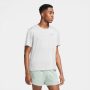 חולצת T נייק לגברים Nike Dri-FIT Miler  Top  - לבן