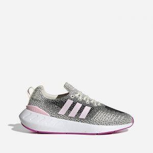 נעלי סניקרס אדידס לנשים Adidas Originals Swift Run 22  - סגול