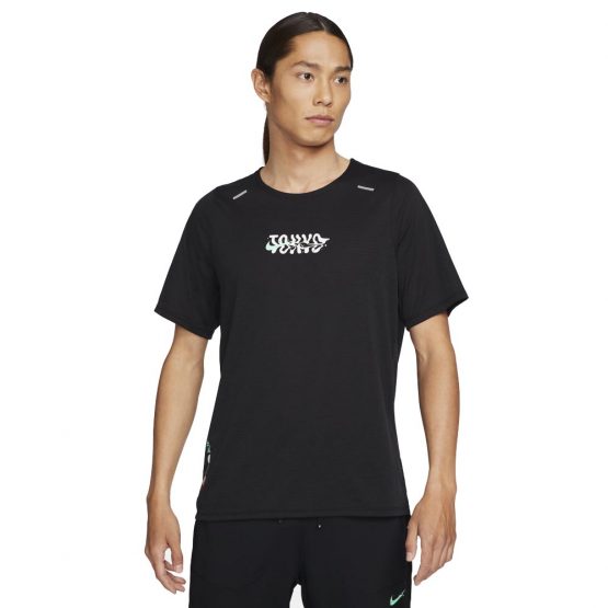 חולצת טי שירט נייק לגברים Nike Rise 365 Tokyo - שחור