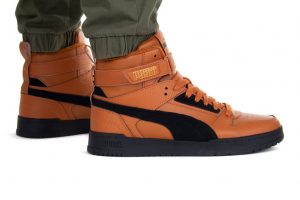 נעלי סניקרס פומה לגברים PUMA Rbd Game Wtr - חום