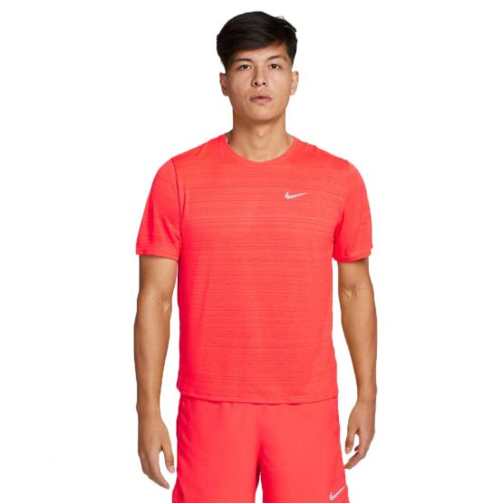 חולצת אימון נייק לגברים Nike Dri-FIT Miler Top - אדום