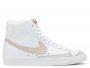 נעלי סניקרס נייק לנשים Nike Blazer Mid 77 Vintage - לבן/ורוד