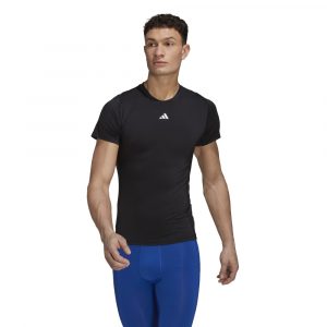 חולצת אימון אדידס לגברים Adidas Techfit Training Tee - שחור