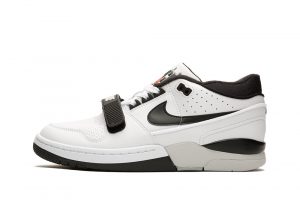 נעלי סניקרס נייק לגברים Nike Aaf88 X Billie - לבן