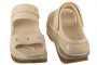 כפכפי קרוקס לנשים Crocs Classic Mega Crush - בז'