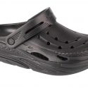 סנדלים קרוקס לגברים Crocs Off Grid Clog  - שחור