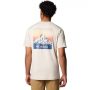 חולצת טי שירט קולומביה לגברים Columbia  Kwick Hike Back Graphic SS Tee - בז'