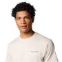 חולצת טי שירט קולומביה לגברים Columbia  Kwick Hike Back Graphic SS Tee - בז'