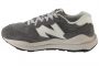 נעלי סניקרס ניו באלאנס לגברים New Balance M5740VPB - אפור