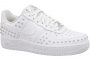 נעלי סניקרס נייק לנשים Nike Air Force 1 07 - לבן