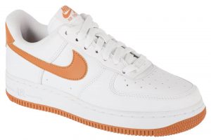נעלי סניקרס נייק לנשים Nike Air Force 1 07 Next Nature - לבןחום