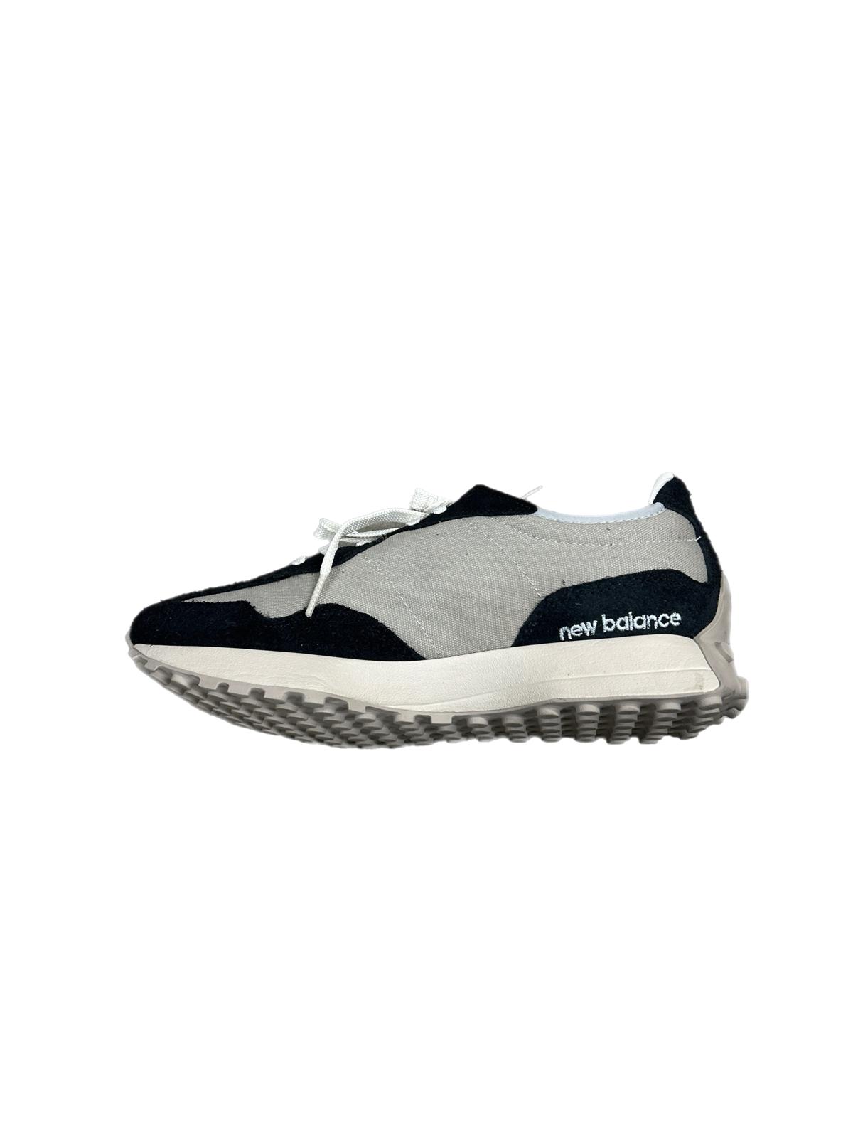 נעלי סניקרס ניו באלאנס לנשים New Balance 327 - שחור/אפור