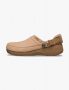 נעליים שטוחות קרוקס לגברים Crocs Classic Crafted Vegan Suede Clog - חום בהיר