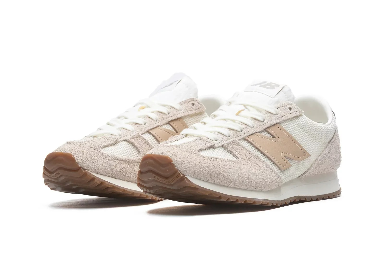 נעלי סניקרס ניו באלאנס לגברים New Balance 471 - לבן/בז'