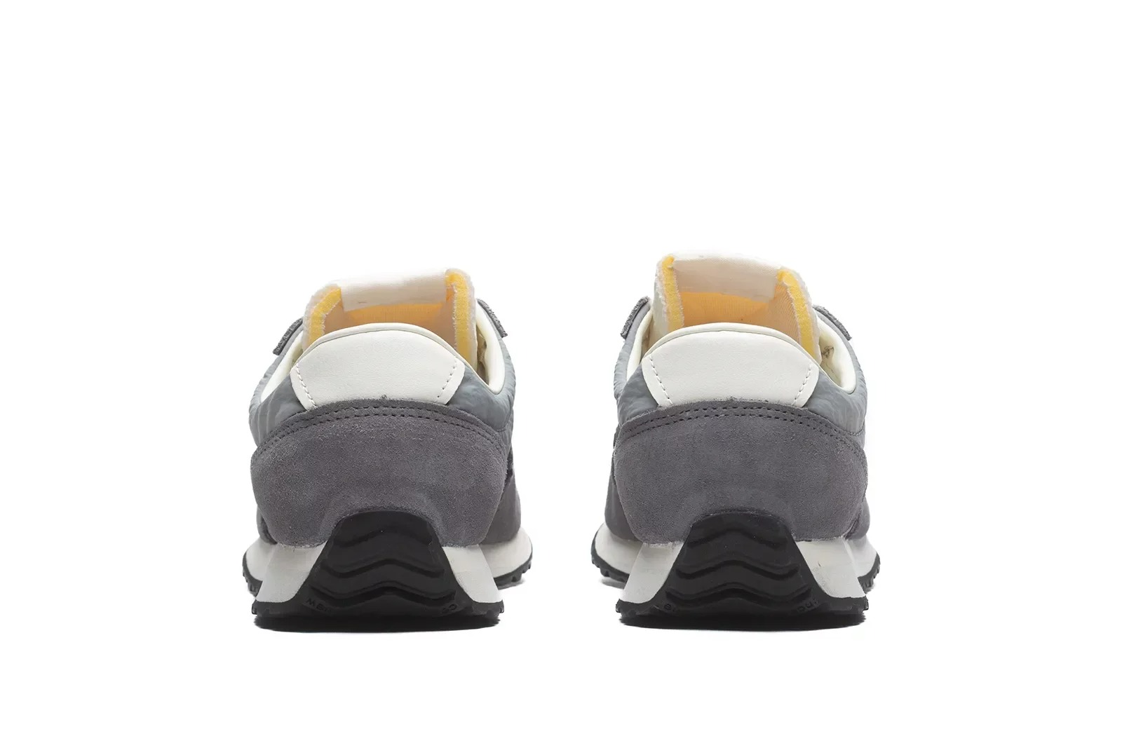 נעלי סניקרס ניו באלאנס לגברים New Balance 471 - אפור/שחור
