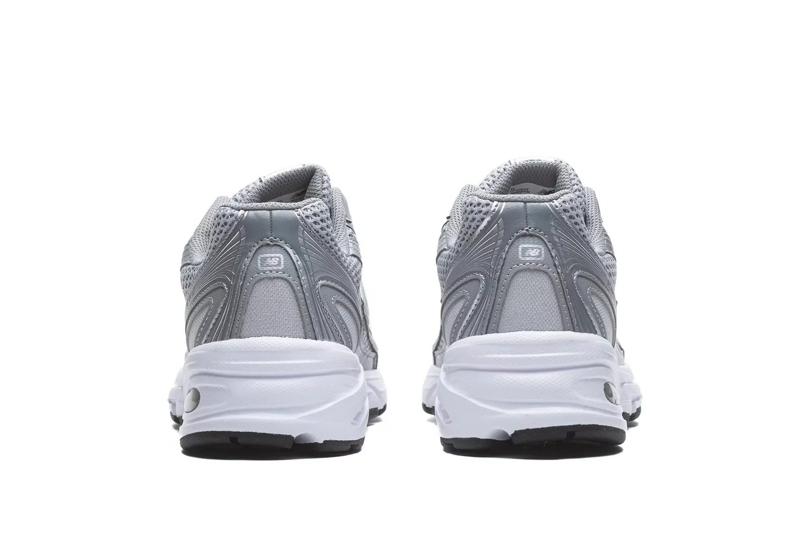 נעלי סניקרס ניו באלאנס לגברים New Balance 740 - אפור