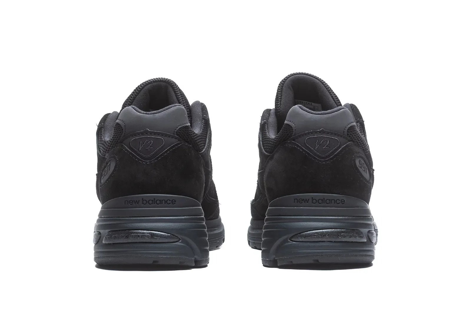 נעלי סניקרס ניו באלאנס לגברים New Balance 991 - שחור
